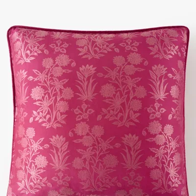 Charbagh brocade cushion, pink