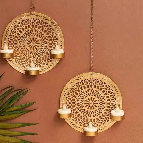 Hanging tealight wall plates