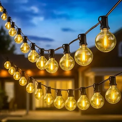 Globe bulb string lights