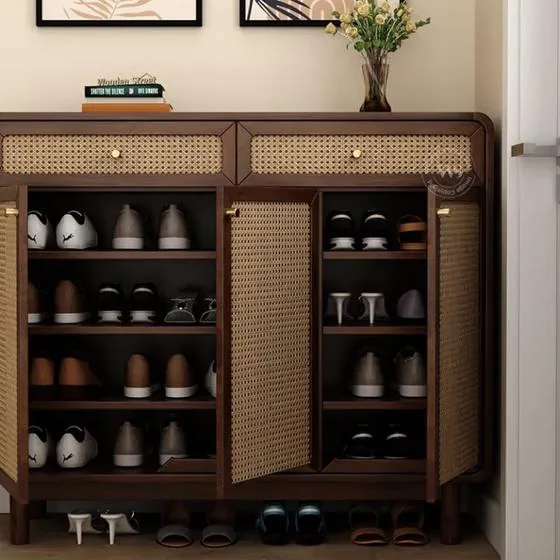 Cane shoe cabinet