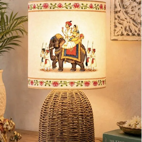 Woven lamp